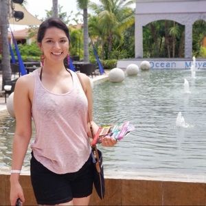 Meet your Posher, Marisol